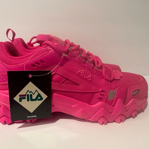 Fila - Picture 3 of 13